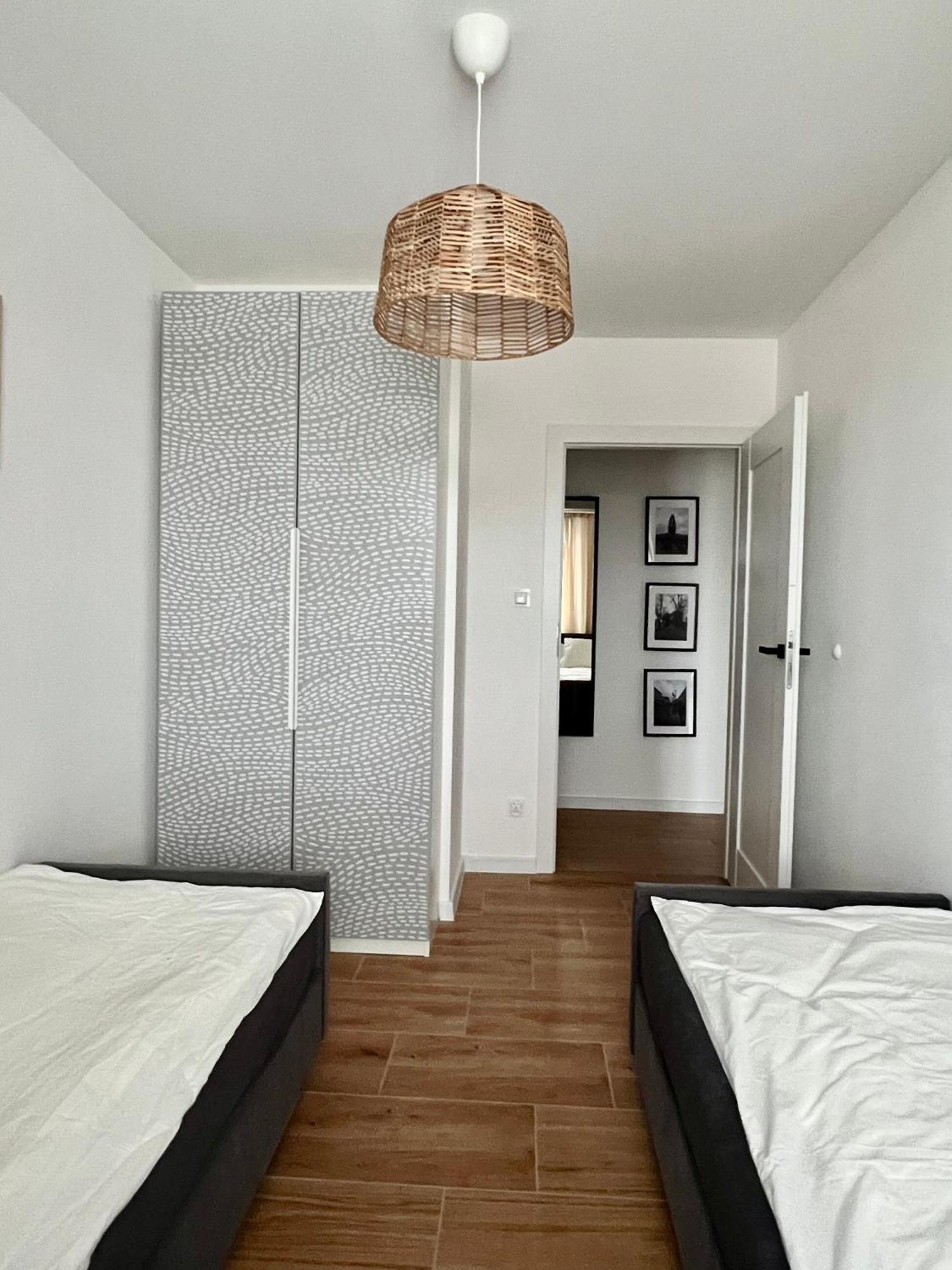 Przytuly 4, Self Check In, Parking, Blisko Lotniska